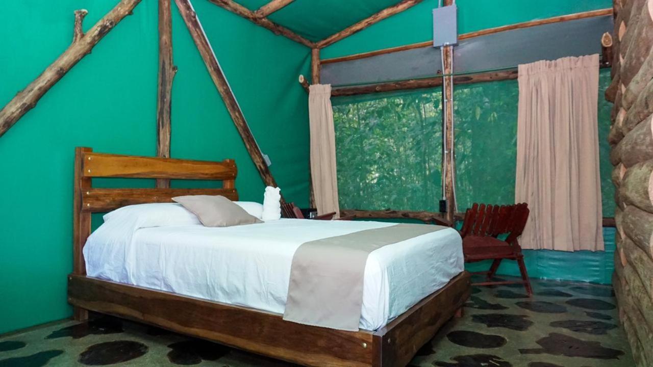 Hotel Del Bosque Río Cuarto Eksteriør billede